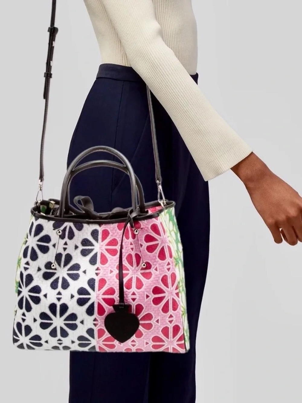 NWOT KATE SPADE TOTE & WRISTLET - Picture 16 of 16